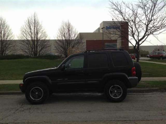 2004 Jeep Liberty 4dr Sport 4WD SUV